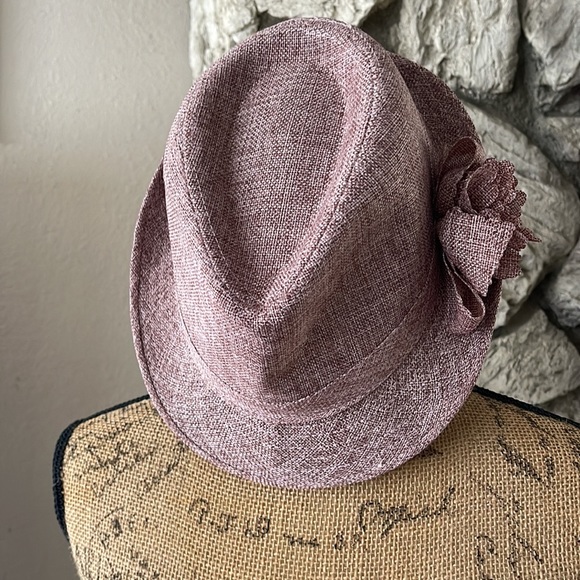 Hat - Picture 3 of 5